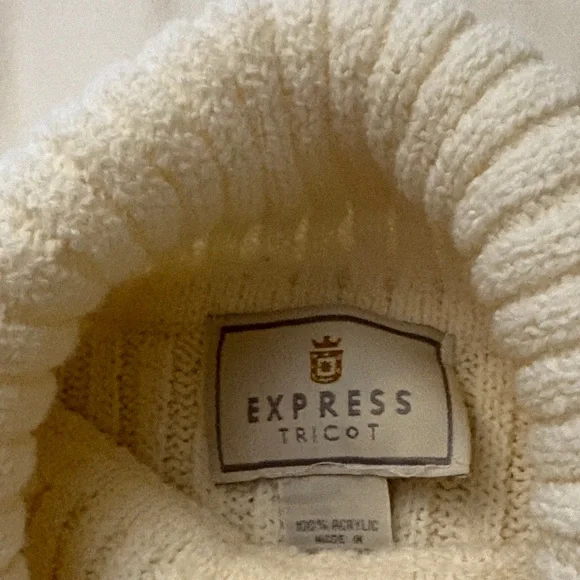 Express Cozy Cream Ribbed Turtleneck Sweater - Picture 2 of 5